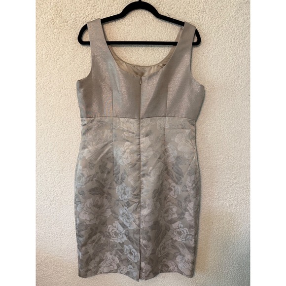 Cachet Dress & Jacket Set Women 12 Champagne Silver Metallic Formal Wedding - Picture 7 of 16